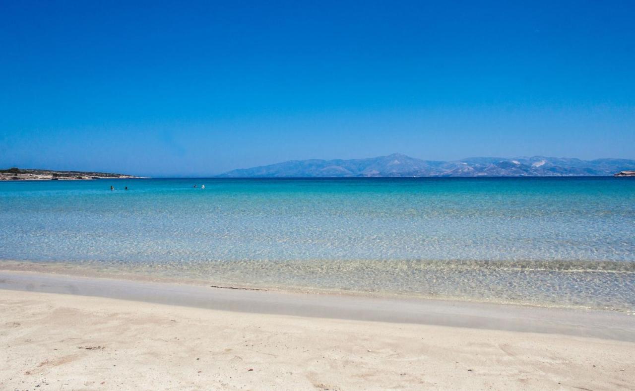 White Rooms Paros Naoussa Exterior foto
